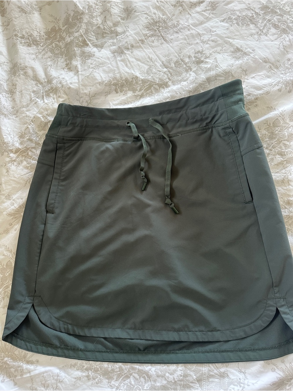 Kirkland Signature Olive Green Active Drawstring Skort
